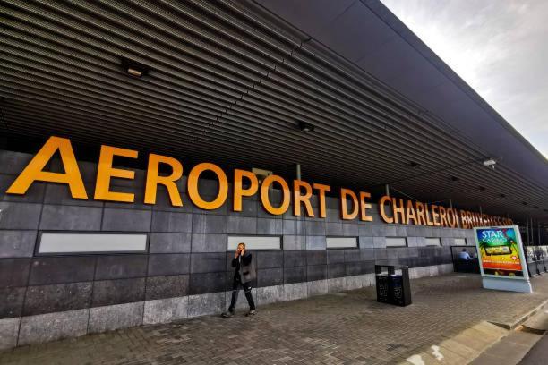 Appartamento Station 64 B2 Charleroi-Airport Esterno foto